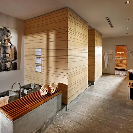 Hotel Parkhotel Stuttgart Messe-airport 4*