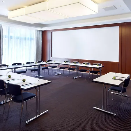 Parkhotel Stuttgart Messe-airport Hotel 4*